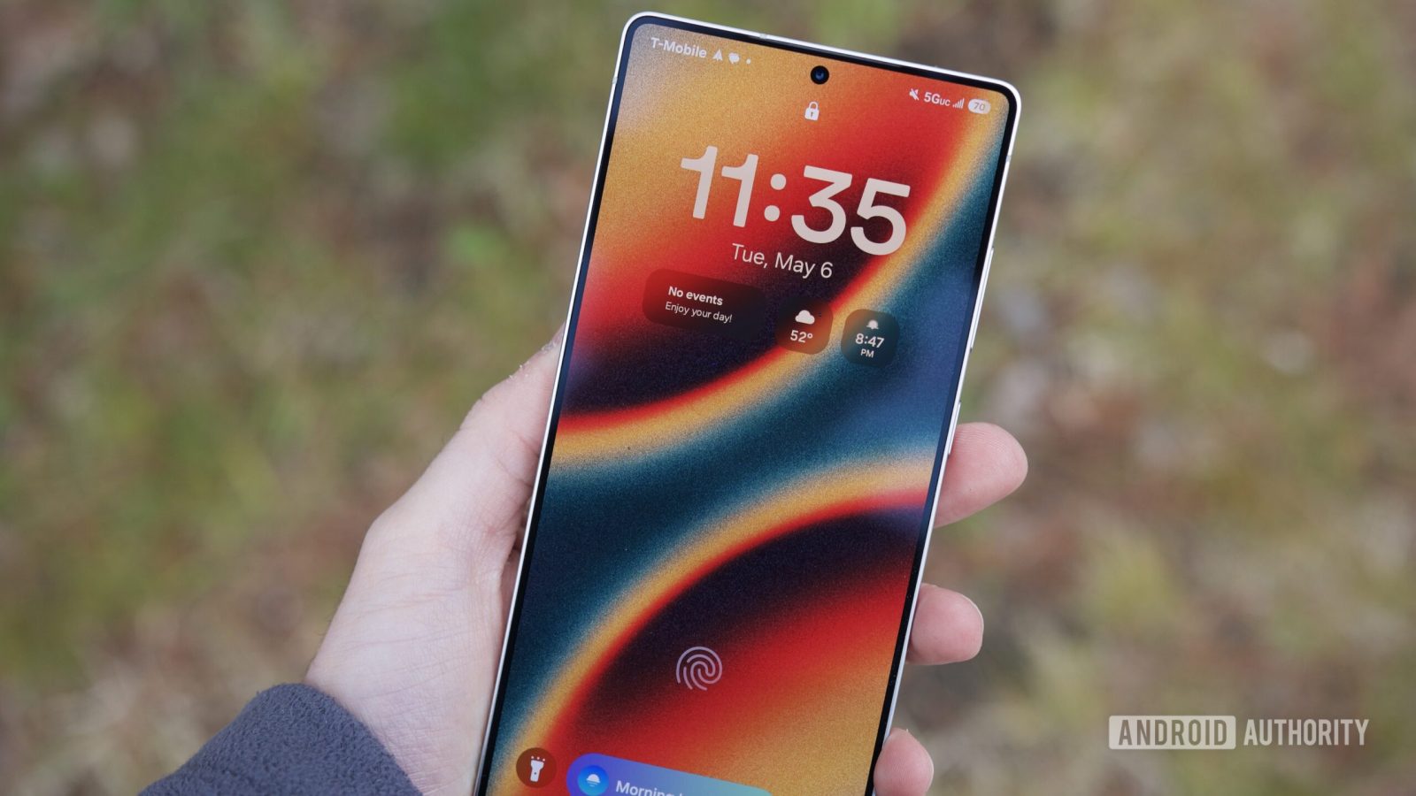 one-ui-8’s-dynamic-color-shifting-wallpapers-will-make-your-screen-mesmerizing