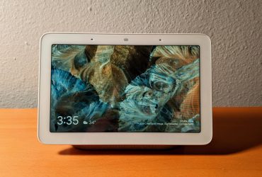 something-is-bricking-nest-hub-smart-displays,-and-users-aren’t-getting-much-help-from-google