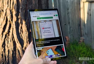 this-compact-lenovo-gaming-tablet-shouldn’t-be-one-of-the-best-android-tablets,-but-it-is