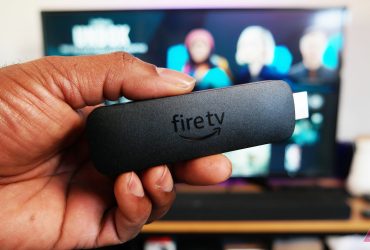 4-ways-to-safely-and-reliably-use-a-streaming-stick-on-public-wi-fi
