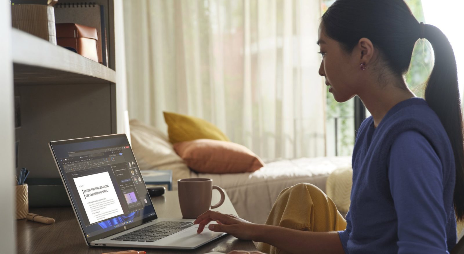 meet-hp’s-new-ai-laptop-that-runs-for-over-30-hours