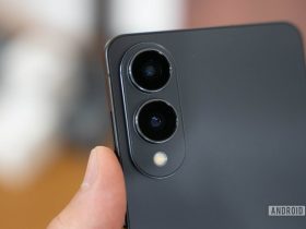 more-people-should-know-about-this-surprising-risk-to-your-phone’s-camera