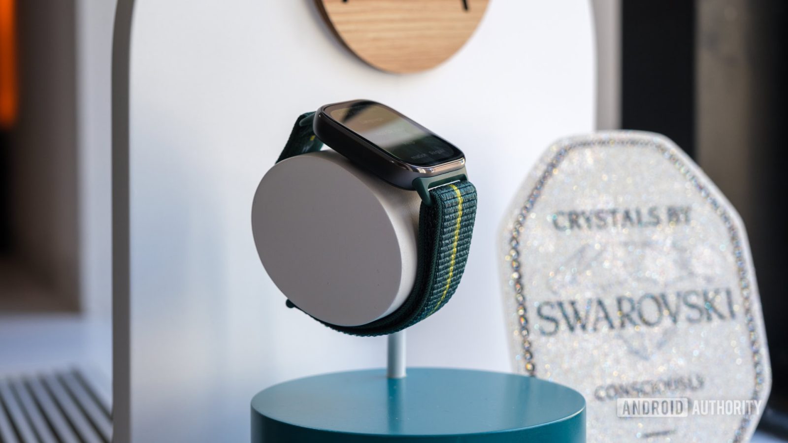 motorola-shares-eyebrow-raising-moto-watch-fit-pricing