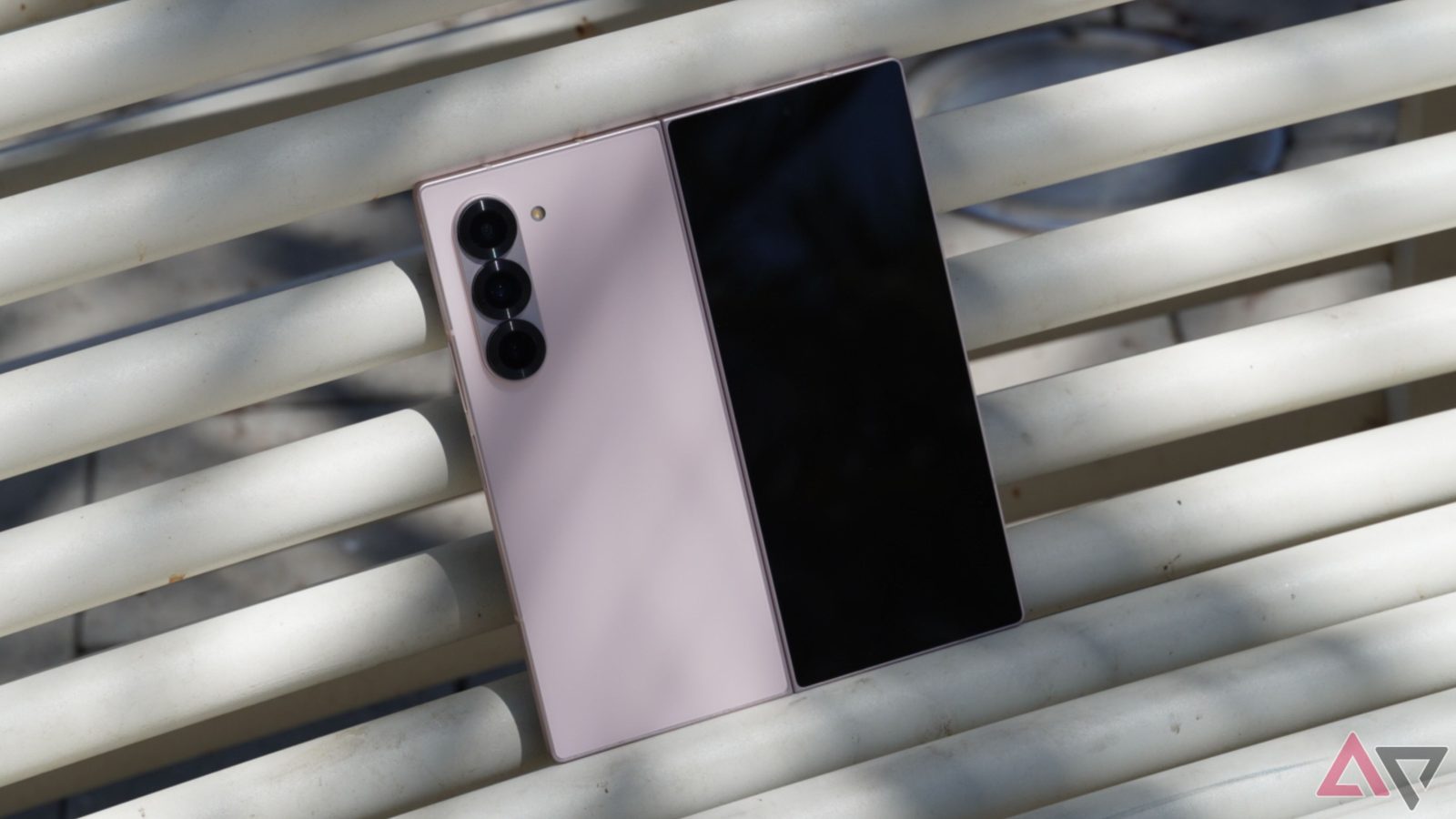 the-galaxy-z-fold-7-might-finally-match-the-thinnest-foldable-around