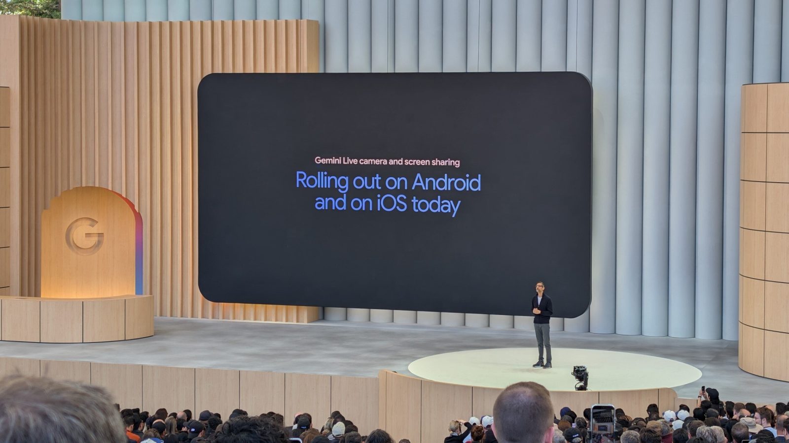 gemini-live-camera-and-screen-sharing-kicks-into-high-gear:-everyone,-everywhere,-for-free