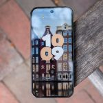 android-16-qpr1-beta-1-gives-you-more-control-over-your-lock-screen-clock