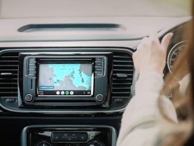 android-auto-gets-video-and-browser-apps-‘soon,’-more-weather-apps-finally-coming
