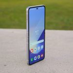 samsung’s-galaxy-z-flip-7-might-break-a-longstanding-chip-tradition
