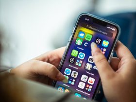 are-we-unhappy-with-our-phones?-us-smartphone-satisfaction-takes-a-dive