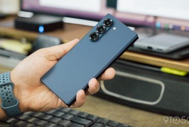 galaxy-z-fold-7-surfaces-in-hands-on-leak,-showing-its-much-wider-design
