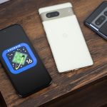 android-16-qpr1-borrows-apple’s-clever-dual-sim-signal-bar