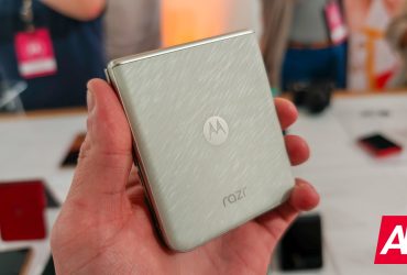 motorola-razr-2025-at-metro-by-t-mobile