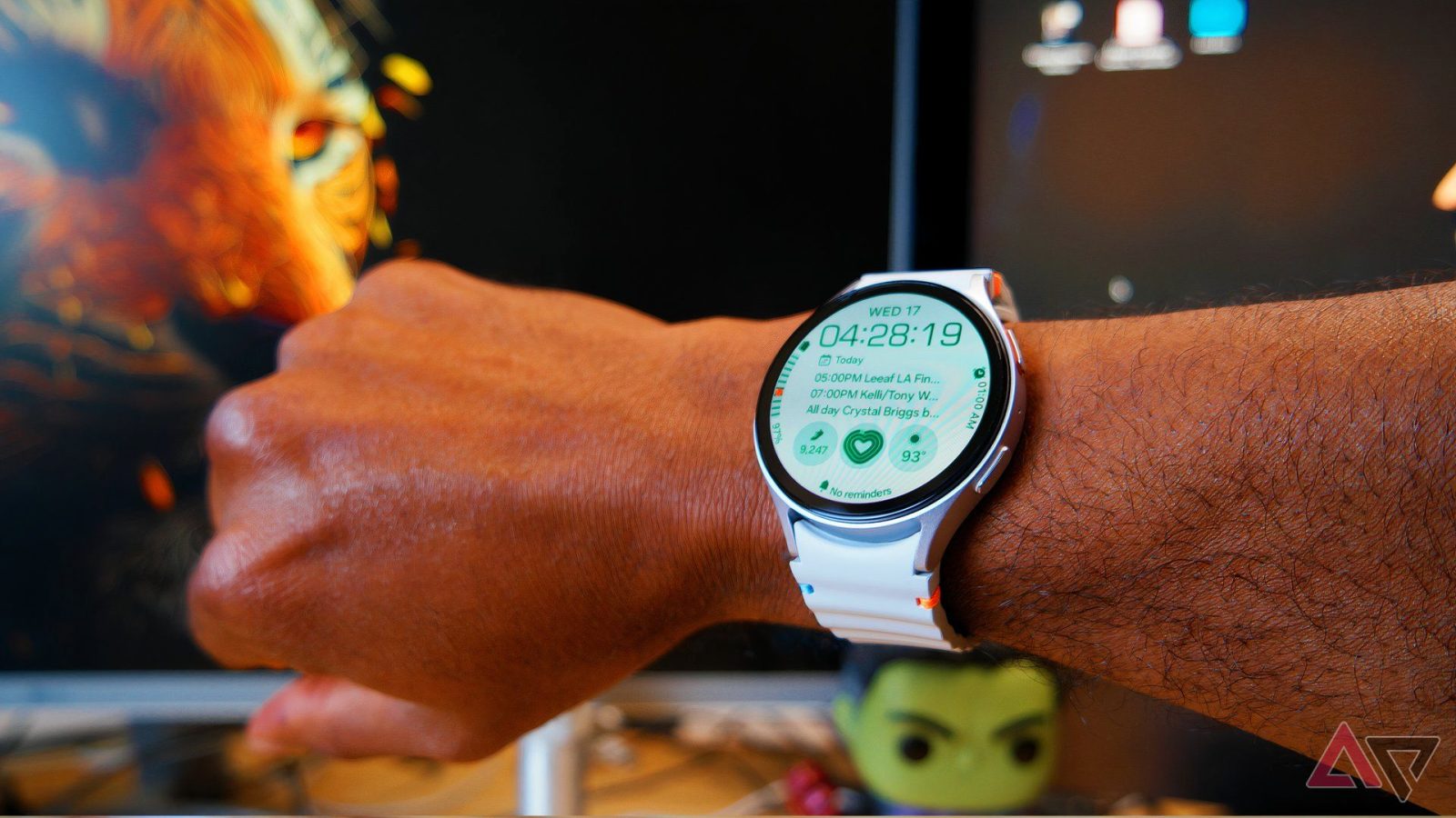 our-favorite-smartwatch-in-2025-just-hit-an-irresistible-price-at-30%-off
