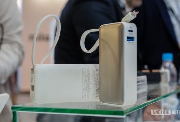 flying-this-summer?-make-sure-you’re-aware-of-this-new-rule-about-portable-chargers