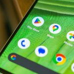 google-play-just-opened-pandora’s-box:-you-can-now-bug-your-friends-to-pay-for-you