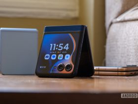 the-motorola-razr-is-the-one-foldable-i’d-recommend-to-a-first-time-buyer-in-2025