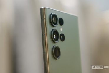 android-phones-are-surviving-stuff-they-really-shouldn’t-right-now