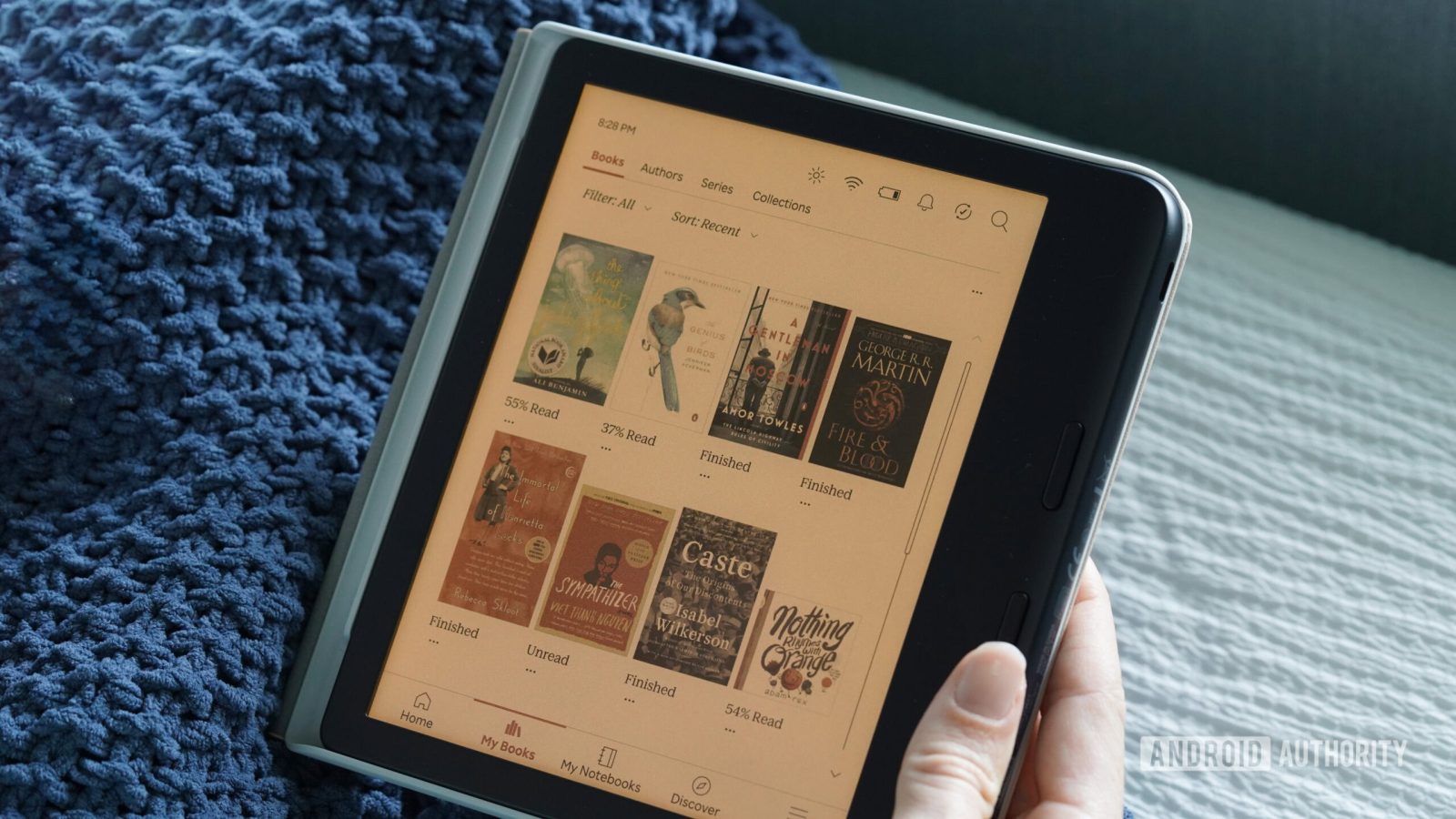 the-kobo-libra-colour-is-my-favorite-kindle-alternative-for-one-key-reason