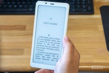 i-ditched-my-kindle-for-this-small-phone-sized-android-e-ink-reader,-and-i’m-not-going-back