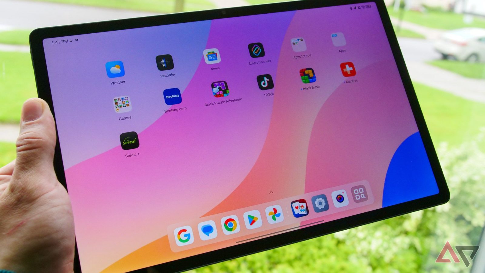 lenovo’s-idea-tab-pro-is-a-near-perfect-budget-tablet