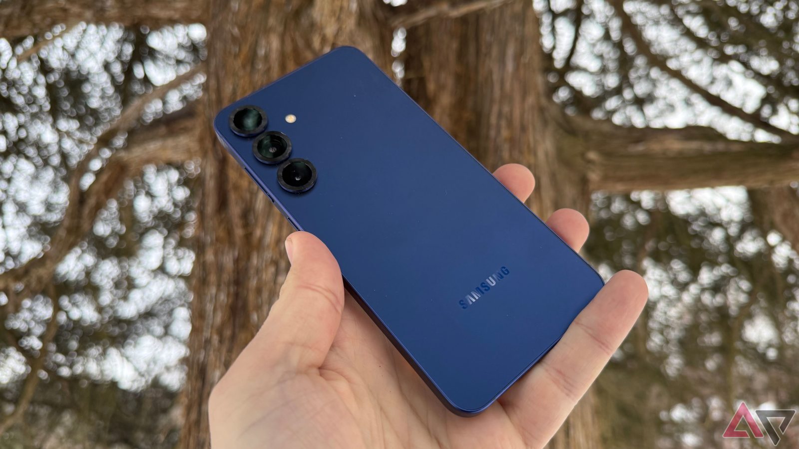 get-one-of-samsung’s-most-powerful-phones-for-$250-off-with-this-galaxy-s25+-deal