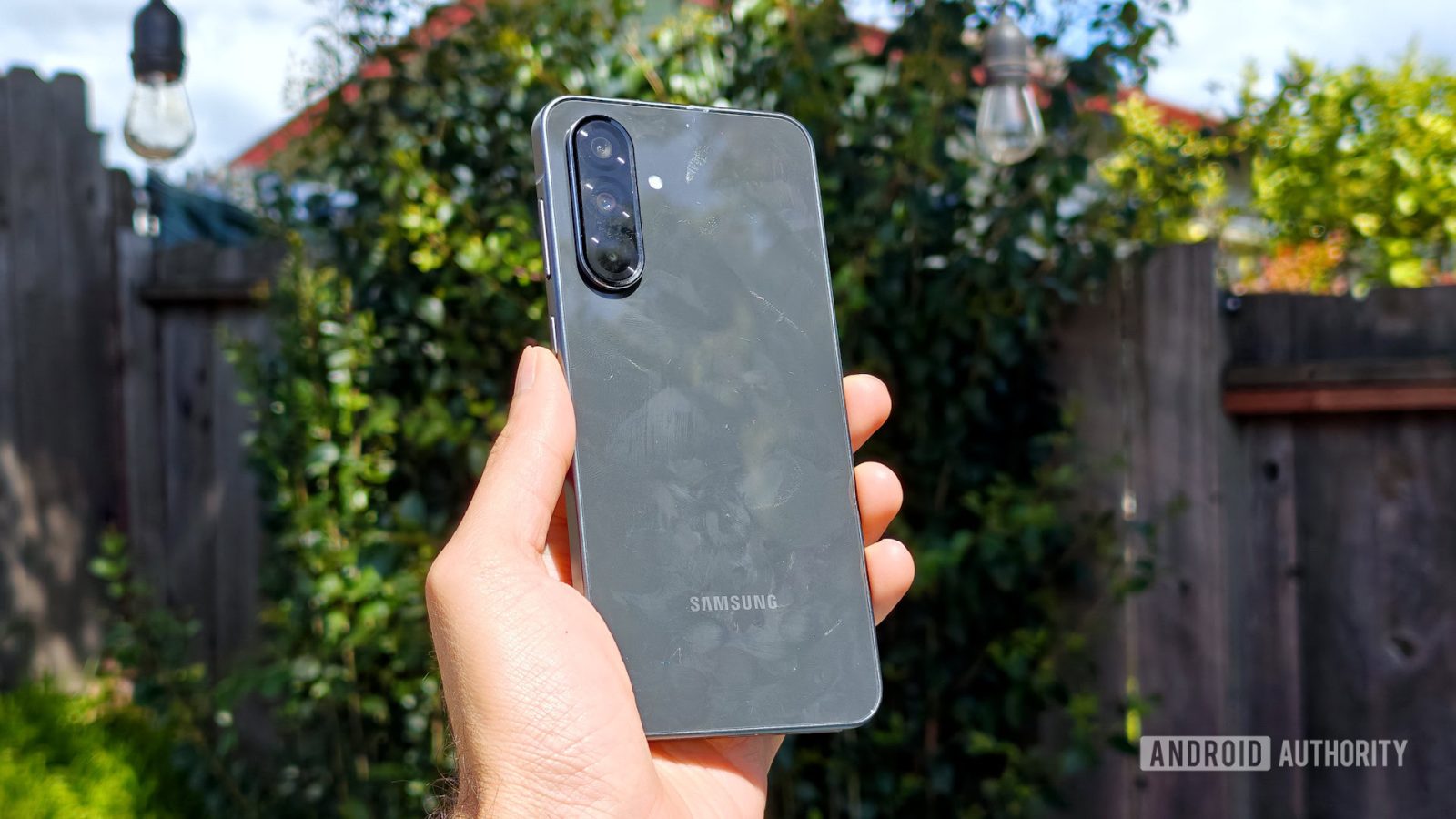 samsung-just-made-customer-support-easier-for-all-galaxy-phone-owners