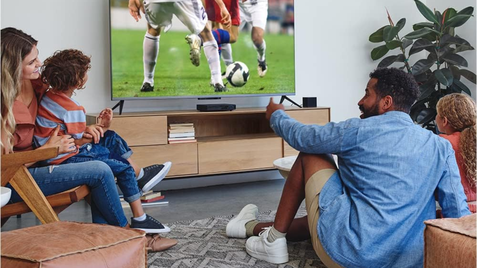 amazon’s-premium-streaming-device,-the-fire-tv-cube,-falls-to-$100