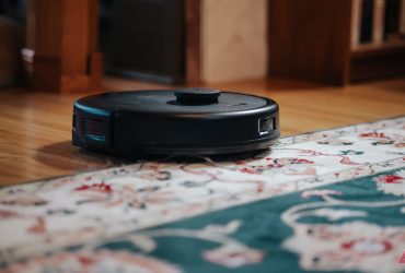 after-conquering-the-skies,-dji’s-next-product-wants-to-sweep-the-competition