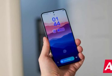 this-galaxy-s25-deal-makes-the-iphone-16-look-like-a-bad-joke
