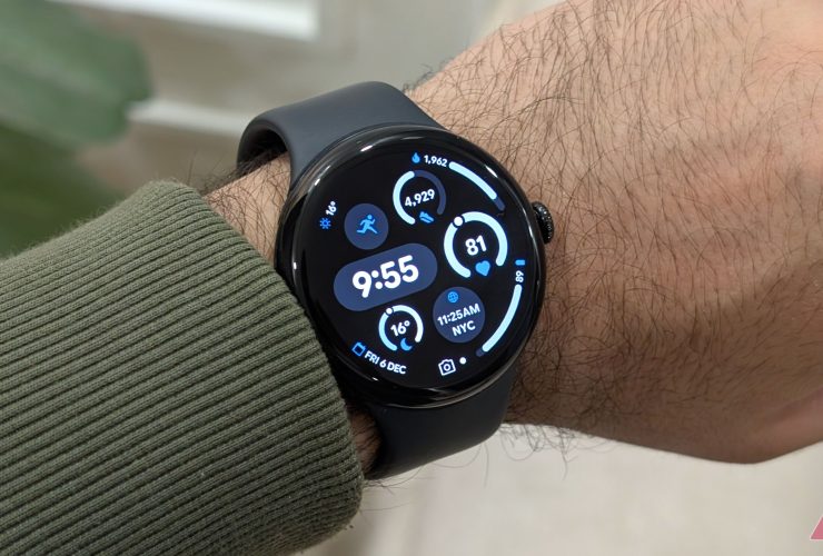 wear-os-6-is-supercharging-the-always-on-display-with-media-controls-and-more