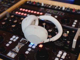 the-wh-1000xm6-prove-that-sony-knows-how-to-truly-improve-a-product