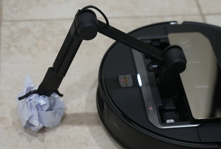 roborock’s-$2,600-robot-vacuum-with-a-mechanical-arm-is-an-incredible-flex-with-a-weird-price-tag