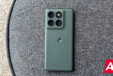 motorola-edge-2025-has-faux-leather-style-while-the-google-pixel-9a-is-still-plastic