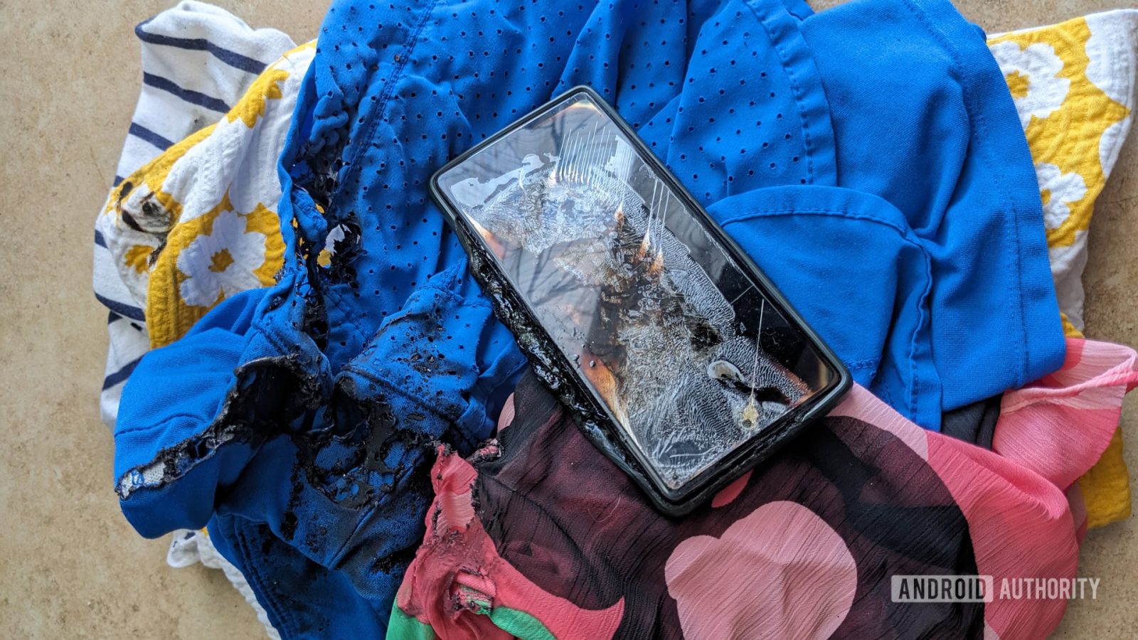 disturbing-photos-show-yet-another-pixel-6a-melting-due-to-battery-overheating