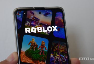 google-is-teaming-up-with-roblox-for-a-new-play-points-experience