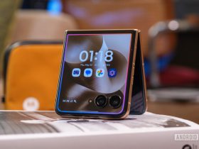 here-are-5-ways-i-actually-use-the-cover-screen-on-my-motorola-razr