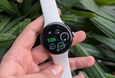google’s-pixel-watch-app-is-working-on-a-cool-security-feature-for-your-phone
