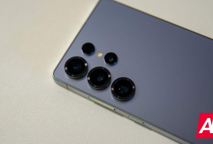 galaxy-s25-ultra-turns-into-a-shield,-saves-a-soldier