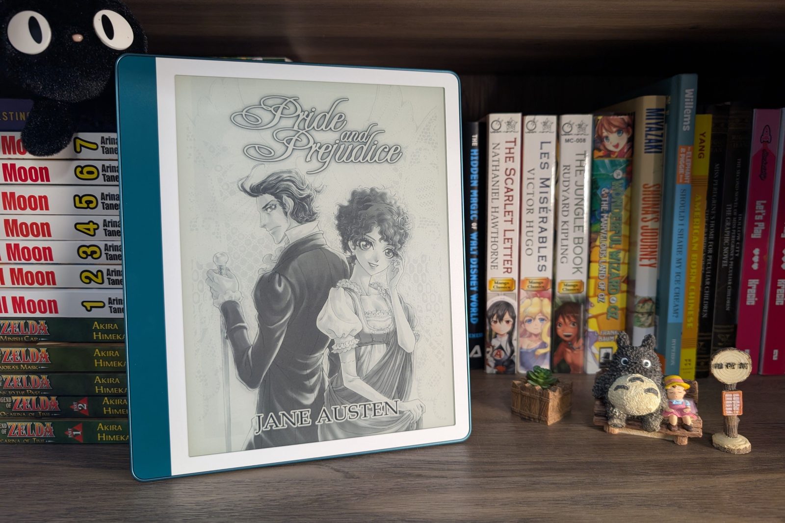 the-new-kindle-scribe-e-reader-just-hit-its-lowest-price-ever-at-$100-off