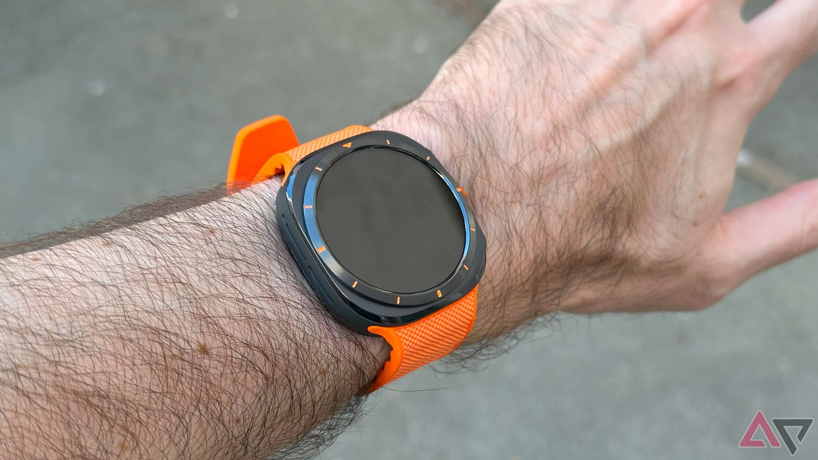 alleged-samsung-galaxy-watch-classic-8-listed-on-ebay,-a-month-ahead-of-release
