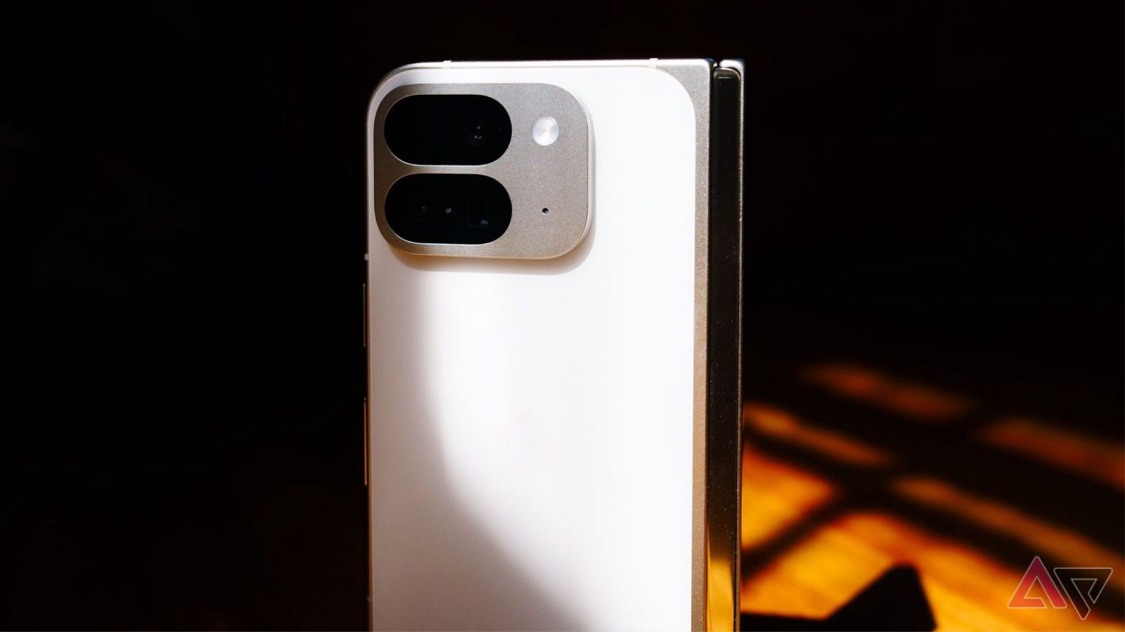 google’s-foldable-market-share-skyrockets-in-latest-sales-report