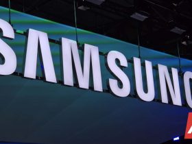 samsung-dunks-on-apple’s-ios-26,-but-let’s-be-honest-—-it’s-taking-notes