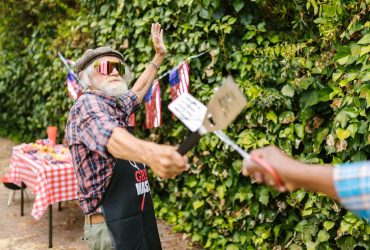 t-mobile-perks-are-cooking-as-the-fan-favorite-bbq-spatula-giveaway-returns