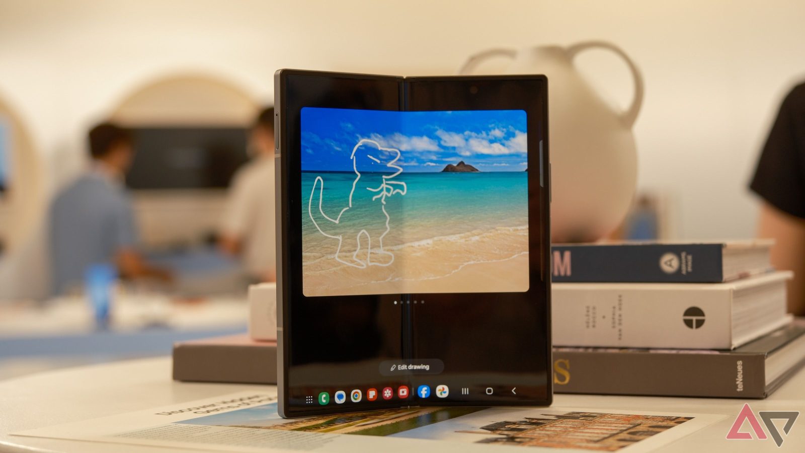 galaxy-z-fold-7-is-samsung’s-slimmest-and-lightest-foldable-yet