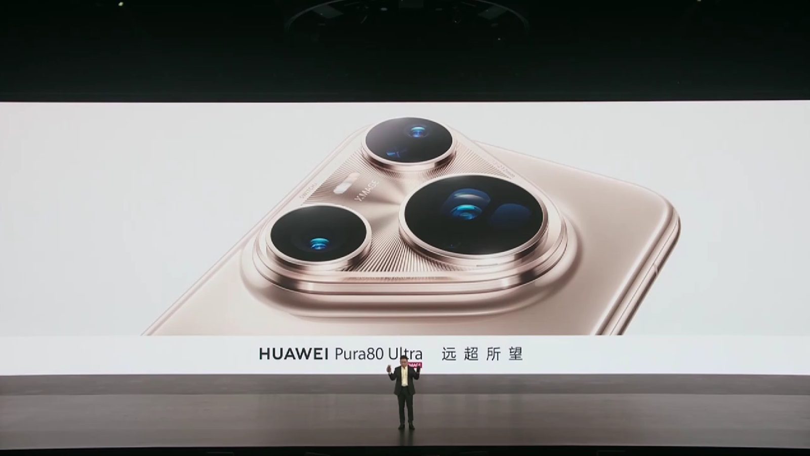 this-new-flagship-phone-has-two-zoom-lenses,-but-only-one-zoom-camera-(wait,-what?)