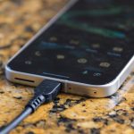 the-latest-android-16-beta-now-lets-you-throttle-your-pixel’s-battery,-charging