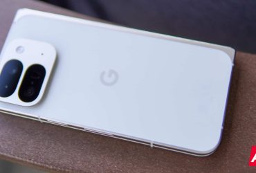 no-more-blinding-glare:-google-pixel-phones-will-get-flashlight-brightness-controls