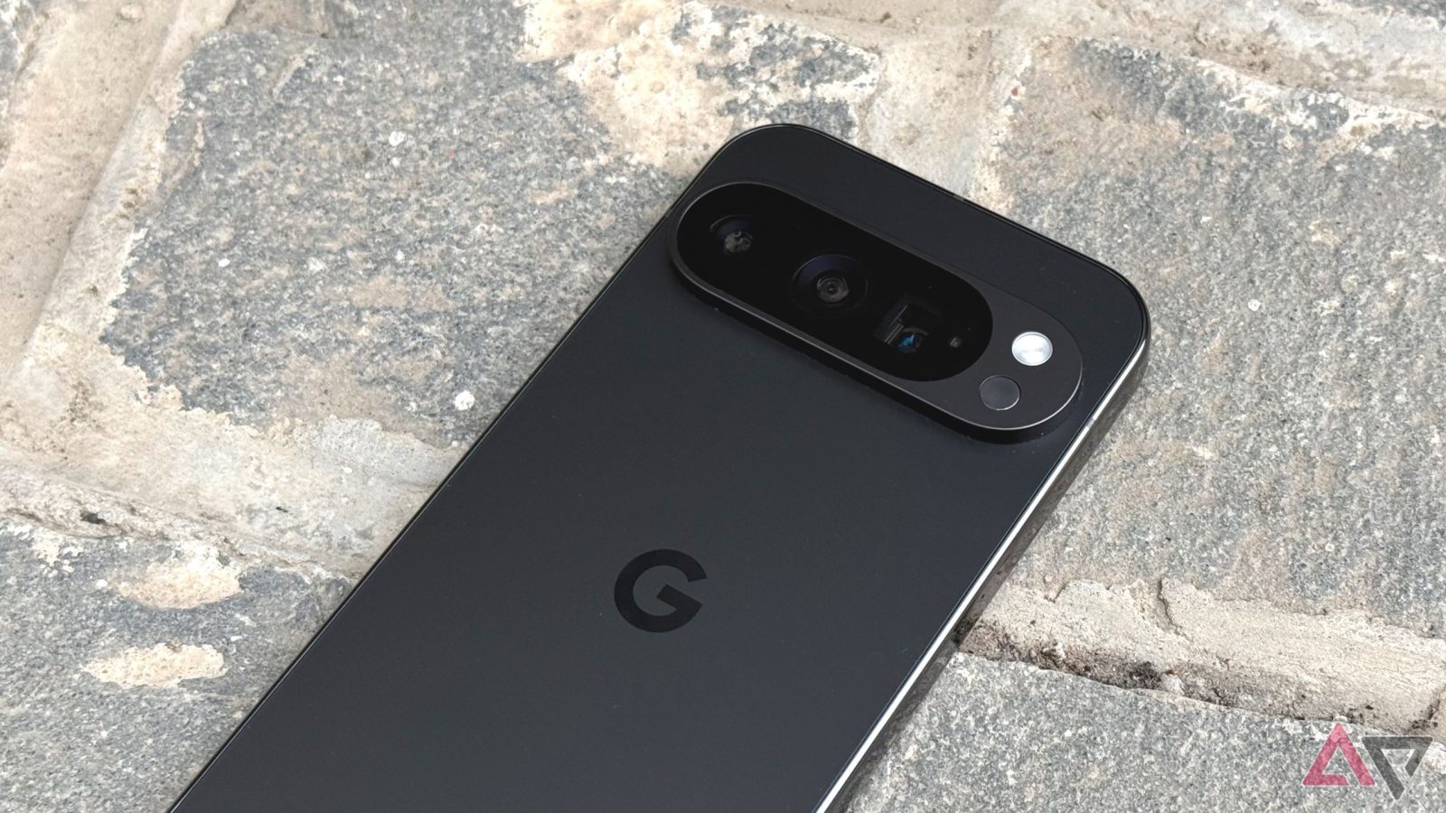 google’s-pixel-camera-preps-for-android-16’s-sleek-material-3-expressive-redesign