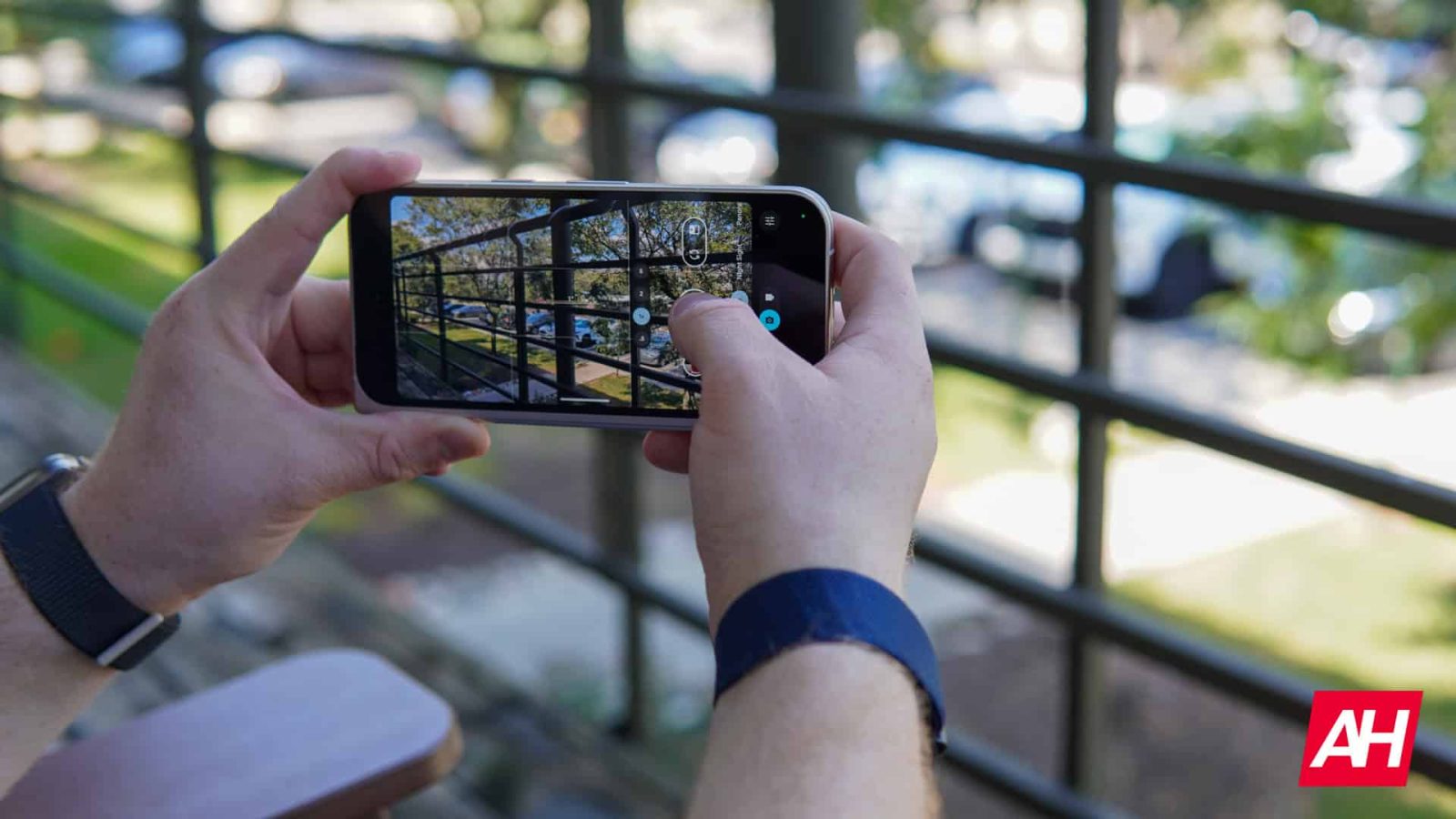 why-did-it-go?-pixel-camera-9.9-update-ditches-‘social-share’-feature
