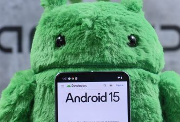it’s-raining-swag!-you-can-redeem-your-play-points-for-a-new-android-plushie-and-more